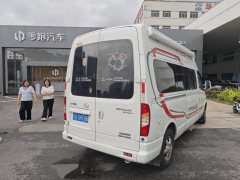 V80 2.5T - фото 4