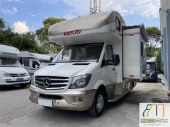 Yutong Mercedes-Benz c 3.5L - фото 1
