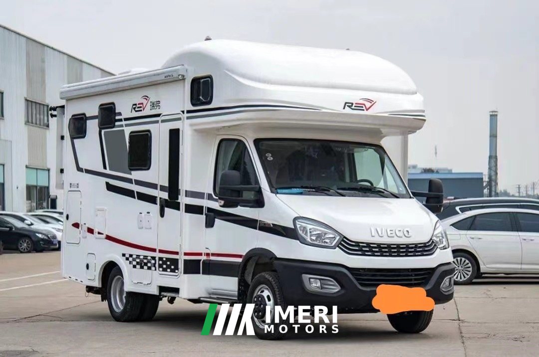 Ruifu V820 RV 3.0L - дом на колёсах из Китая