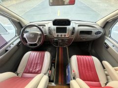 Maxus 17 V80c RV 2.5L - фото 3