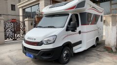 Iveco T RV 3.0L - фото 8
