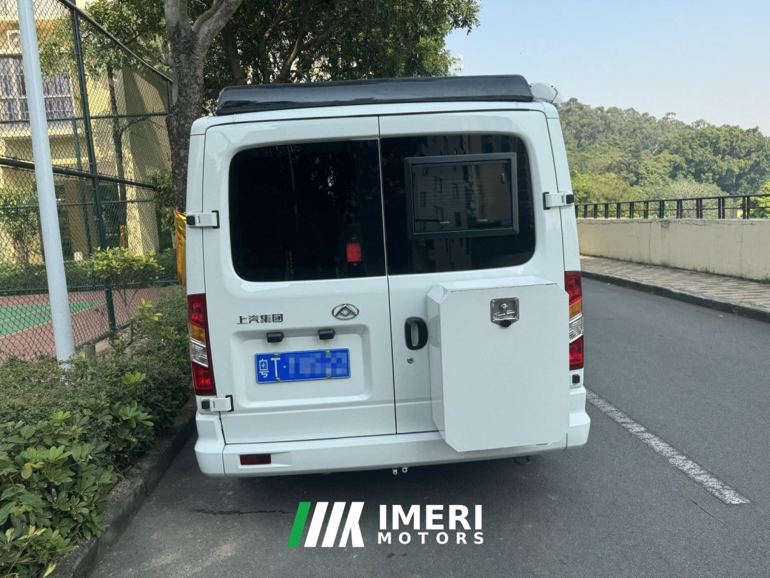 Maxus V80 RV 2.0L - дом на колёсах из Китая