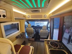 Maxus 5 v90B RV 2.0L - фото 5