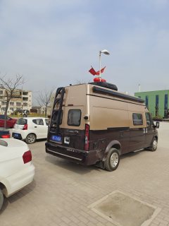 Ford F590 2.4L - фото 7