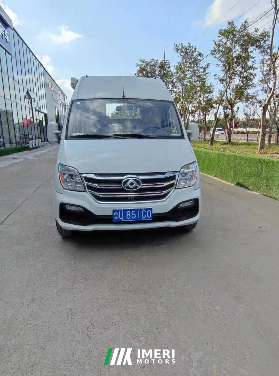 Maxus V80 plus 2.0L - дом на колёсах из Китая