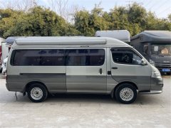 B RV 2.0L - фото 6