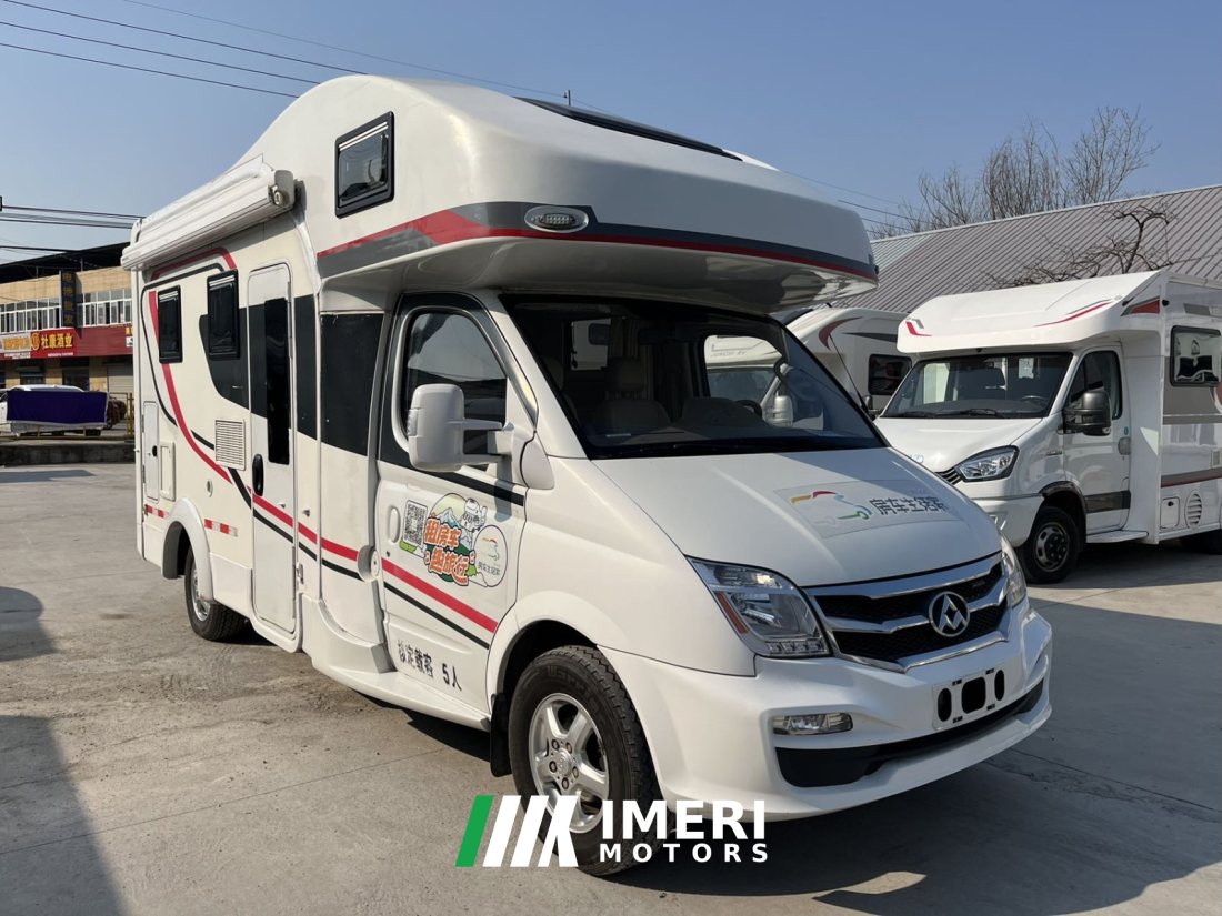 Maxus C RV 2.8L - дом на колёсах из Китая
