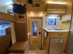 Maxus 17 RV80 C RV 2.5L - фото 3
