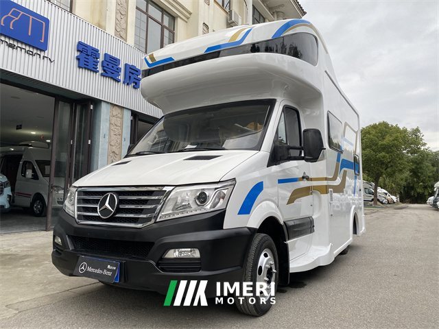 21 C RV 2.5L - дом на колёсах из Китая