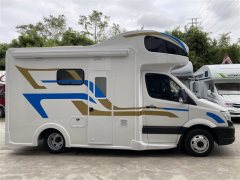 21 C RV 2.5L - фото 2