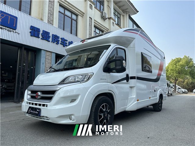 16 T RV 3L - дом на колёсах из Китая