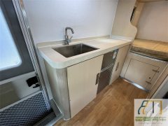 Maxus 18 RV80 C RV 2.5L - фото 3