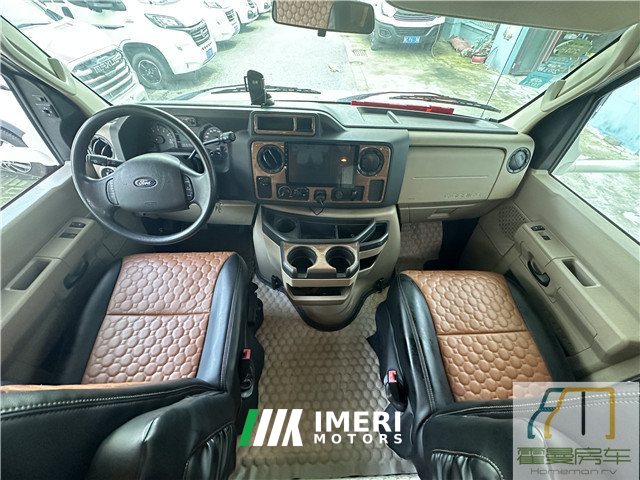 Ford 14 E450 Edition RV 6.8L - дом на колёсах из Китая