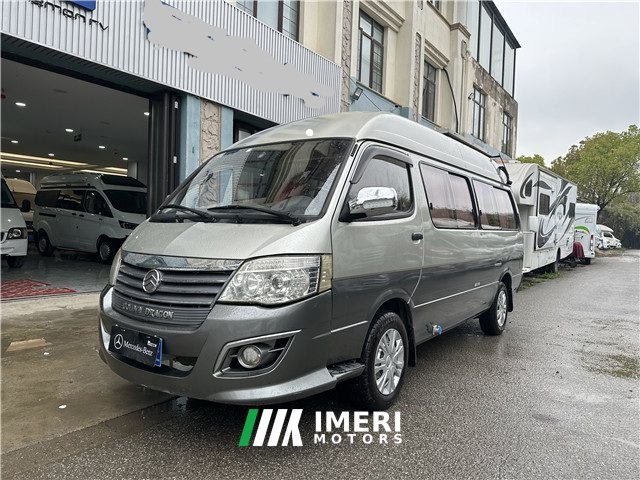 B RV 2.0L - дом на колёсах из Китая