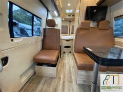 Maxus 17 V80B RV 2.5L - фото 8