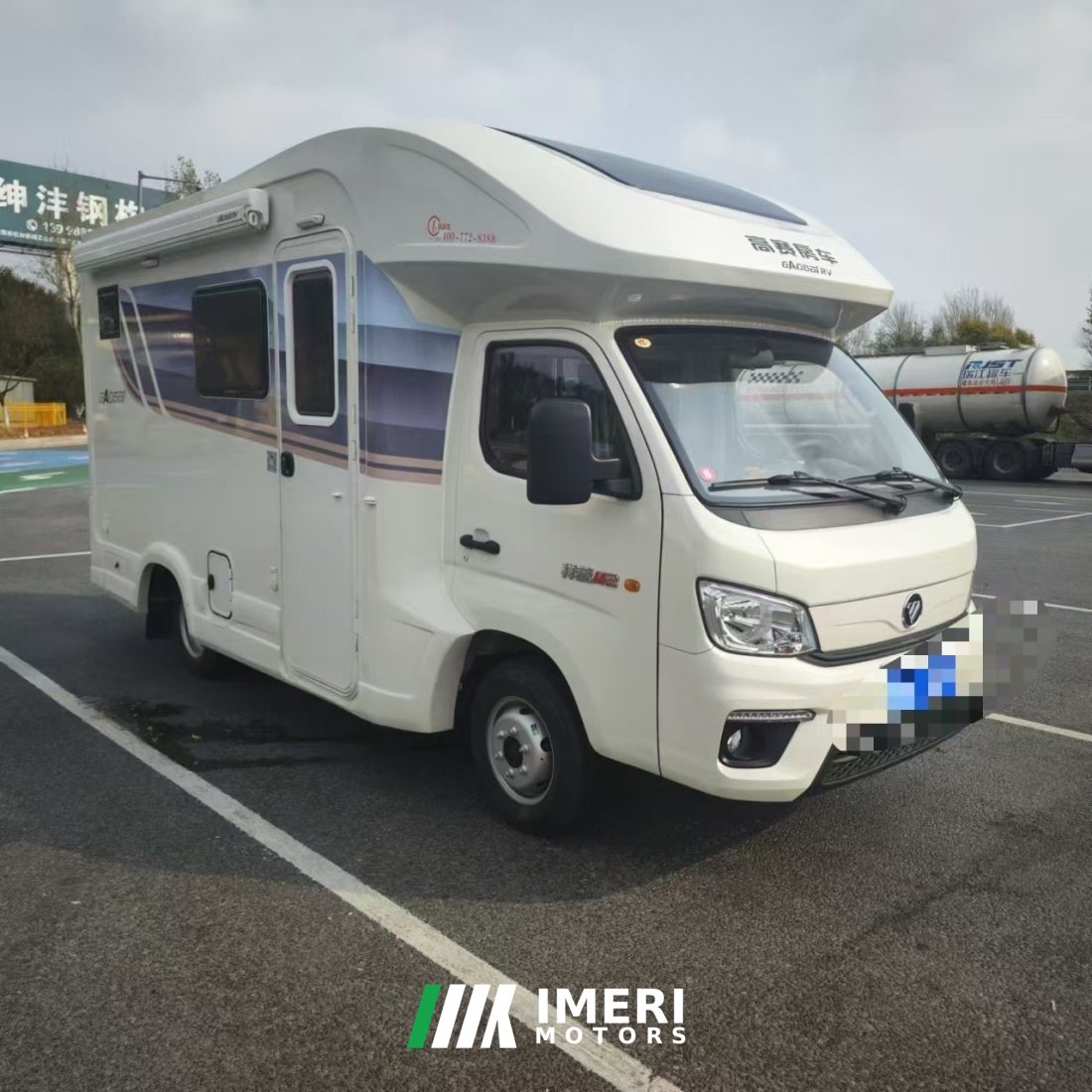 24 RV 1.6L - дом на колёсах из Китая