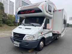 Iveco 14 Zhongyi 3.0L - фото 1