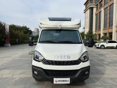Iveco T 3.0L - фото 1