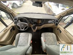 22 C RV 2.8L - фото 5