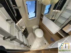 22 C RV 2.8L - фото 8