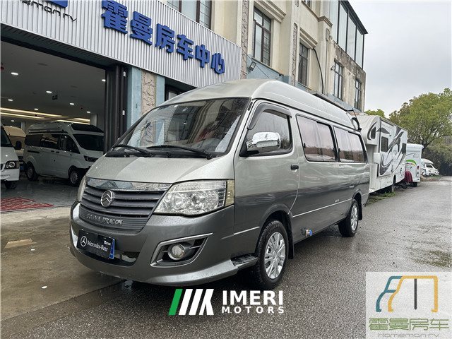 18 B RV 2.0L - дом на колёсах из Китая