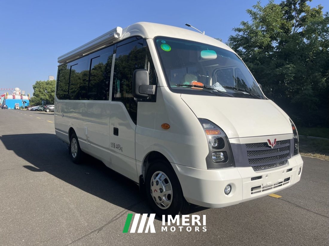 24 S200 RV 2.4L - дом на колёсах из Китая