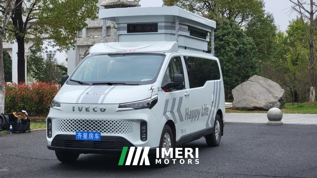 NC2124-Y 2.0L - дом на колёсах из Китая