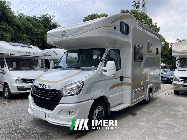 Iveco Longcui C620 C RV 3L - дом на колёсах из Китая