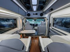23 350SRW 4WD off-road RV 3.5L - фото 5