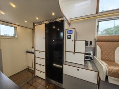21 81329 4WD RV 6.9T - фото 8