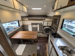 23 7S600 4WD off-road RV 6.7T柴油 - фото 7