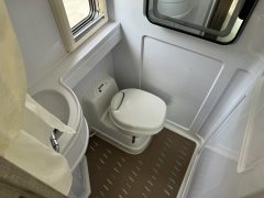 Iveco T RV 3.0T - фото 5