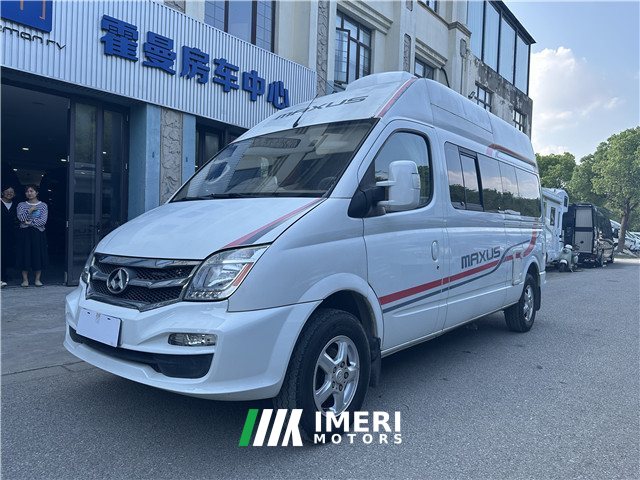 Maxus V80 2.5L - дом на колёсах из Китая