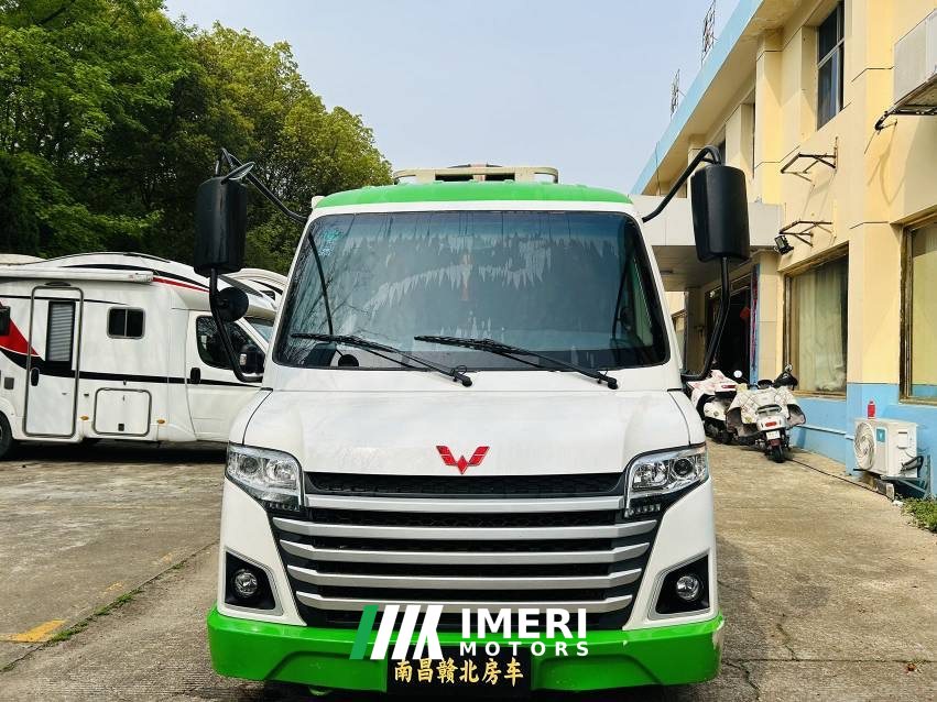 RV 1.8L - дом на колёсах из Китая