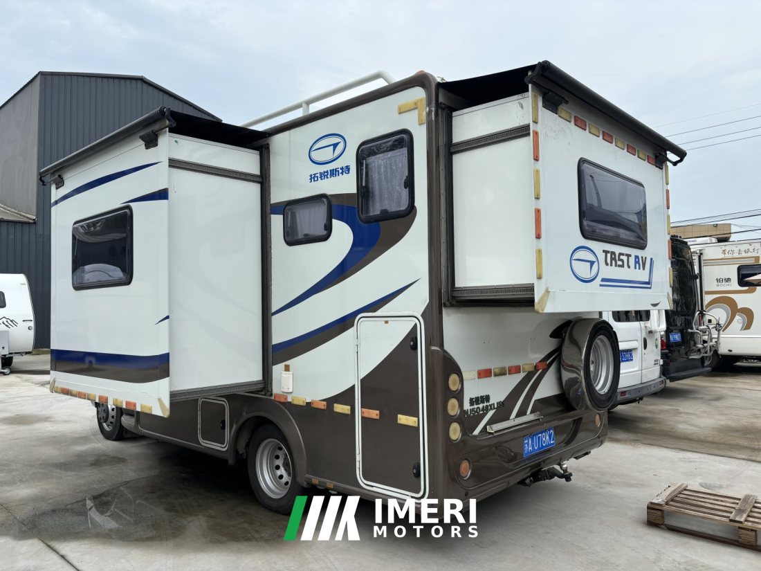 Iveco 3.0L - дом на колёсах из Китая