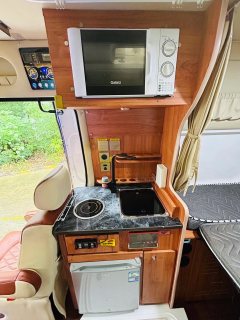 Maxus V80B RV 2.0L - фото 4