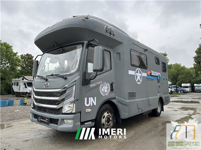 H300 RV 2.0T - дом на колёсах из Китая