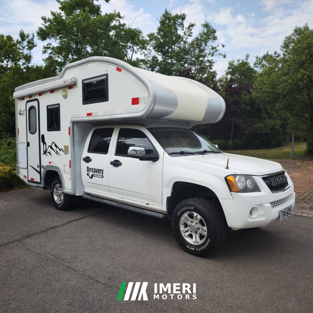 16 RV 2.4L - дом на колёсах из Китая