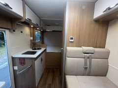 22 H300 RV 2.0L - фото 4