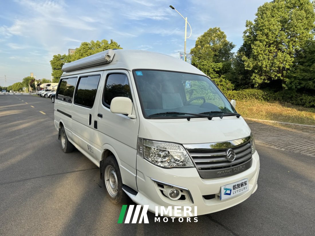 19 4B RV 2.0L - дом на колёсах из Китая