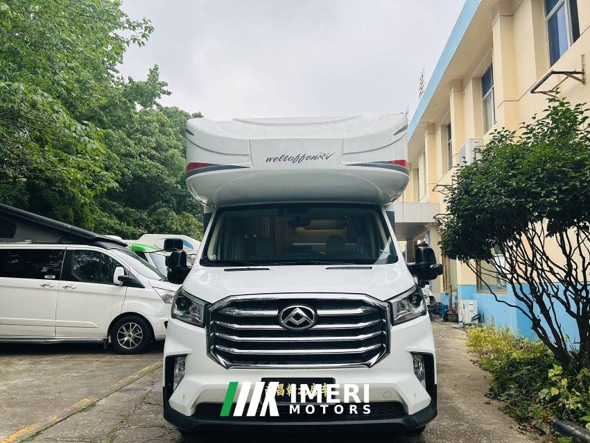 Maxus V90C RV 2.0L - дом на колёсах из Китая