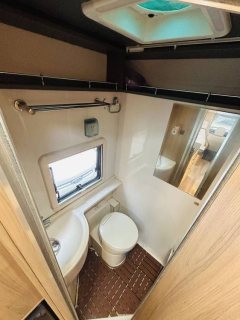 Maxus V90C RV 2.0L - фото 6