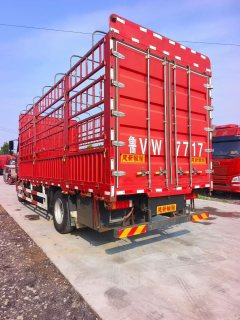 FAW Jiefang J6G 280 hp 4X2 6.75 m - фото 7