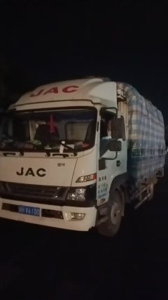 JAC Junling V8 170 hp 4X2 4.2 m - фото 1