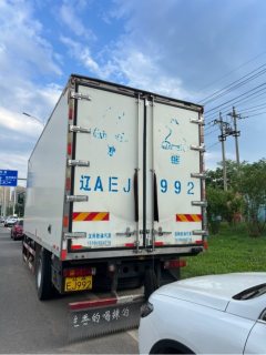 FAW Jiefang J6L 260 hp 4X2 6.8 m - фото 3