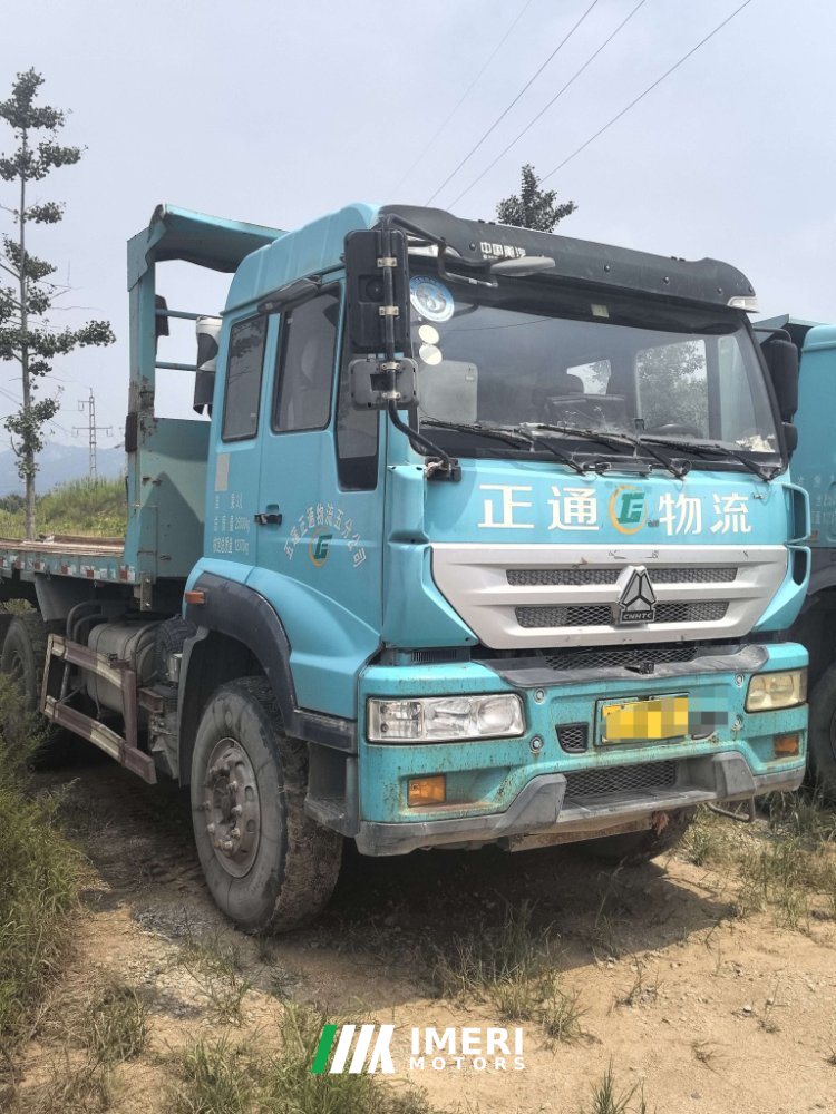 2018 Sinotruk Huawei Steyr 340 hp 6X4 5.3 m