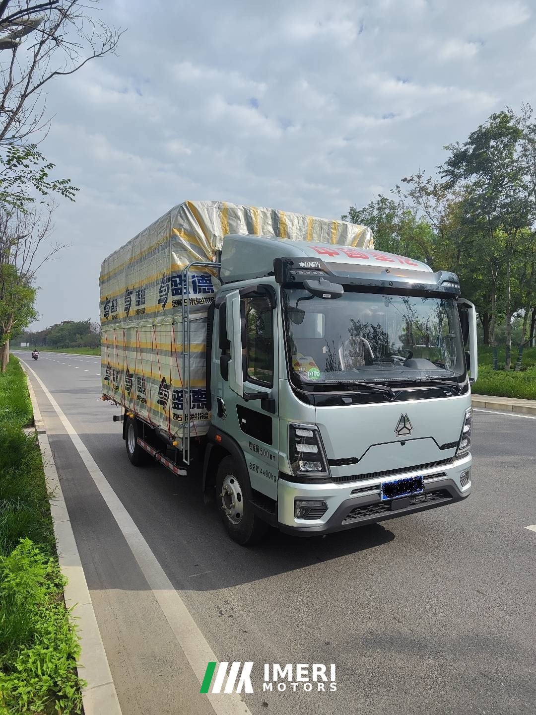 SINOTRUK HOWO Light Duty Truck PRO 170 hp 4X2 4.15 m - грузовик из Китая