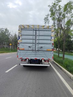 SINOTRUK HOWO Light Duty Truck PRO 170 hp 4X2 4.15 m - фото 4