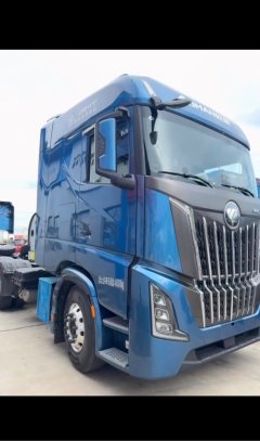 Foton Auman 7 630 hp 6X4 - фото 3