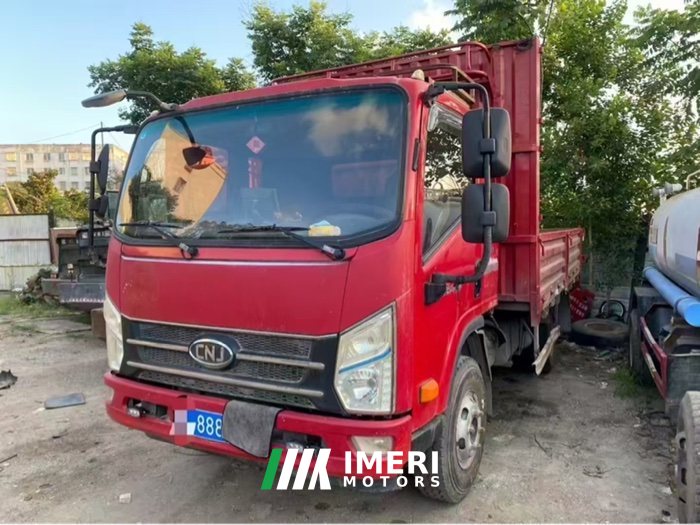 Nanjun J30 165 hp 4X2 4.2 m - грузовик из Китая